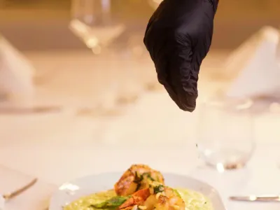 CHEF'S DAILY SIGNATURE SPECIALS